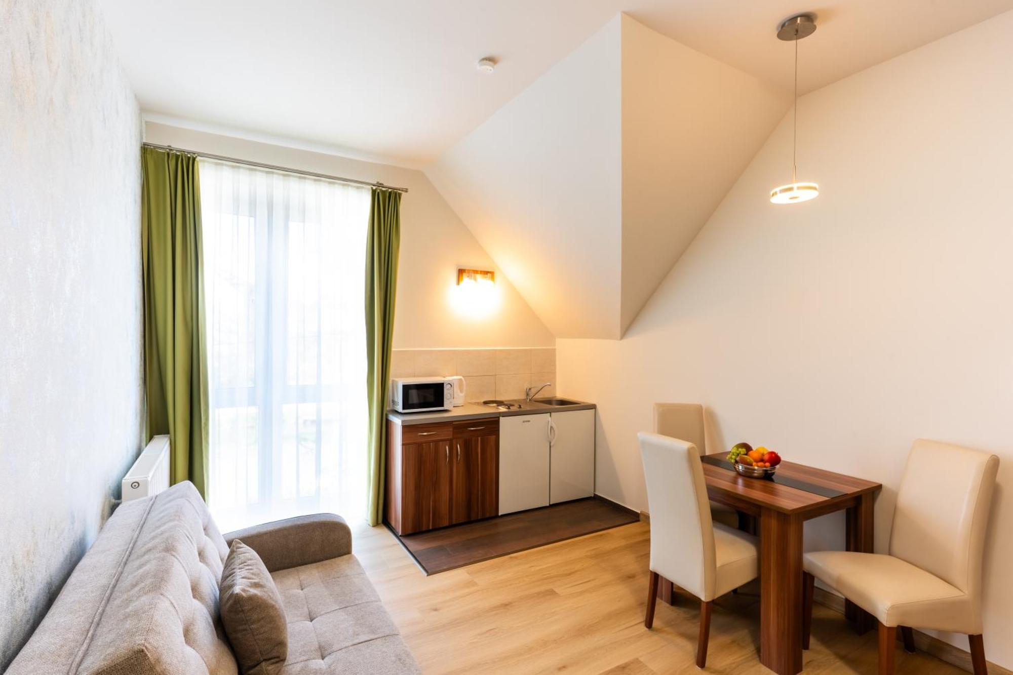 B&B Lajta Park Mosonmagyaróvár 외부 사진