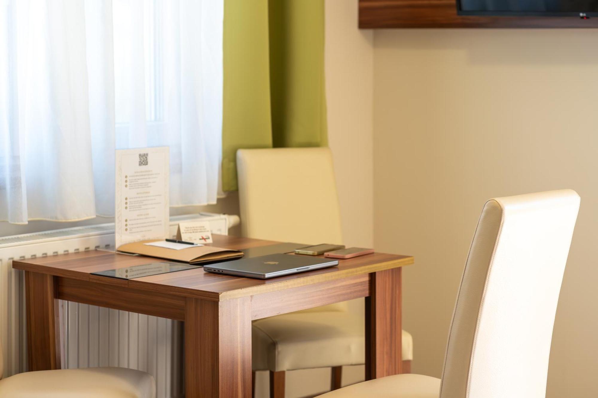 B&B Lajta Park Mosonmagyaróvár 외부 사진